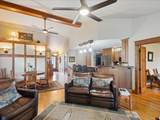 929 Willow Lane - Photo 14