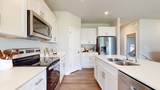625 Thomas Street - Photo 6