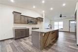 140 Towne Centre Dr - Photo 7