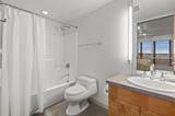 221 College Street - Photo 12