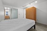 221 College Street - Photo 14