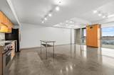 221 College Street - Photo 3