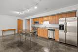 221 College Street - Photo 4