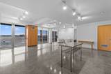 221 College Street - Photo 5