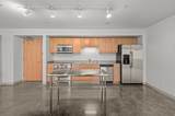221 College Street - Photo 6