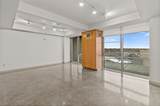 221 College Street - Photo 9