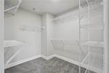 808 Crestview - Photo 20