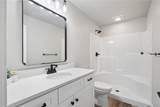 808 Crestview - Photo 23