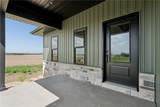 900 Crestview Drive - Photo 3