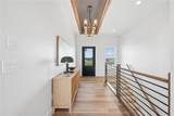 900 Crestview Drive - Photo 4