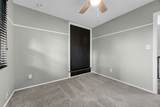 1053 Rainbow Blvd - Photo 17