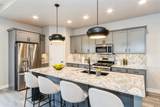2187 Oak Terrace Avenue - Photo 10