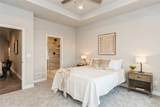 2187 Oak Terrace Avenue - Photo 19