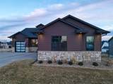 1804 Green Oak Pass - Photo 32