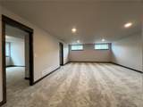 1296 Berkshire Lane - Photo 22