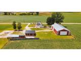 3257 132nd Street - Photo 2