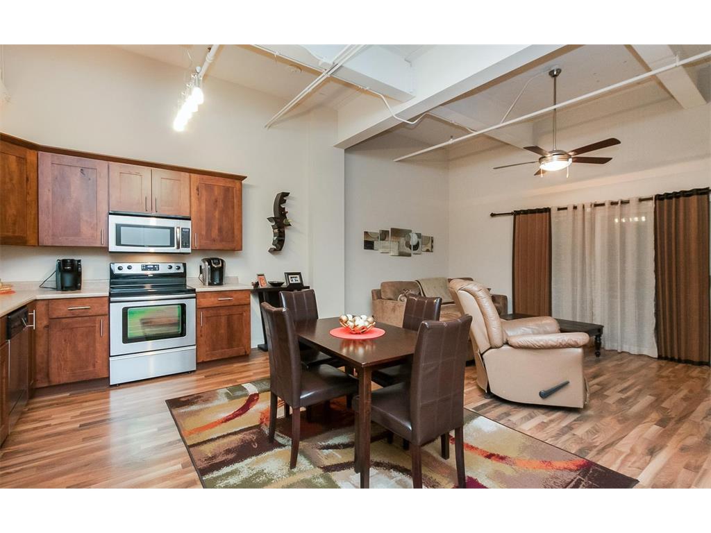 905 3rd Street - Photo 1