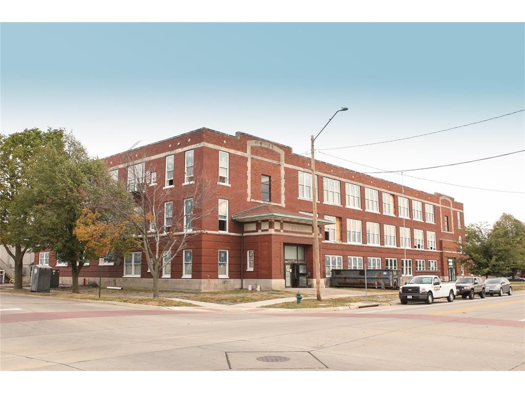 346 2nd Avenue - Photo 1