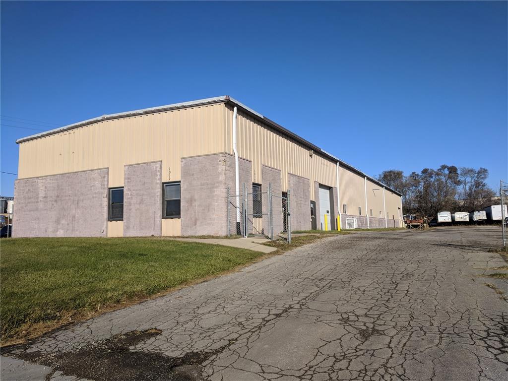 1012 66th Avenue - Photo 1