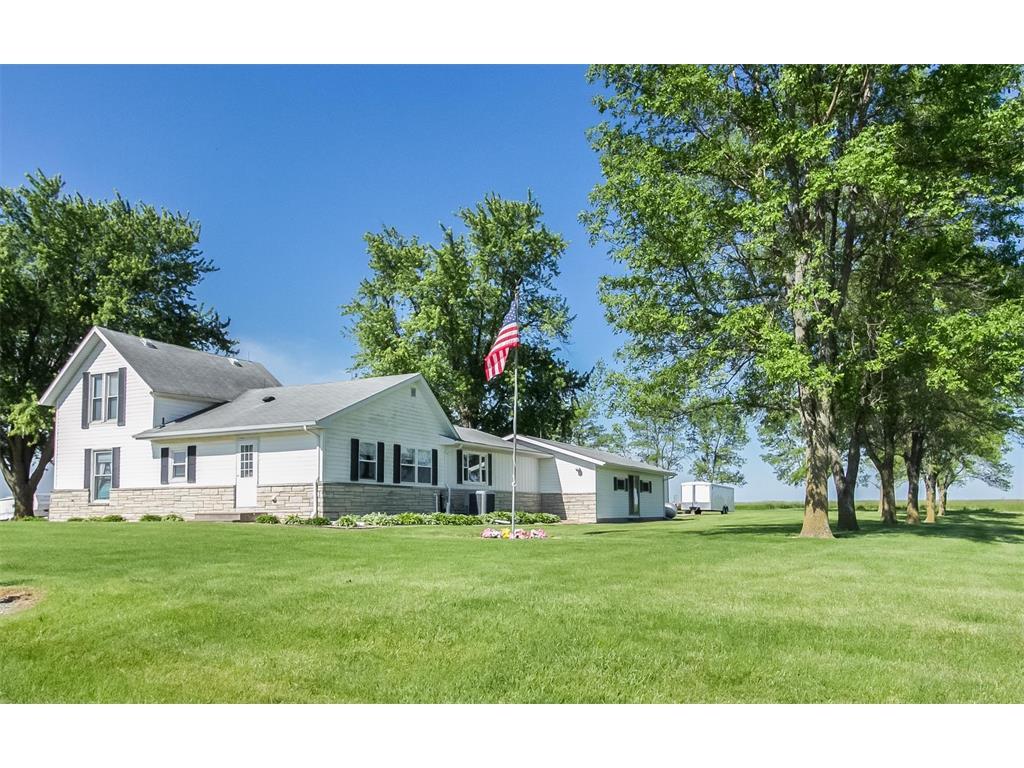 1425 Hemlock Avenue - Photo 1