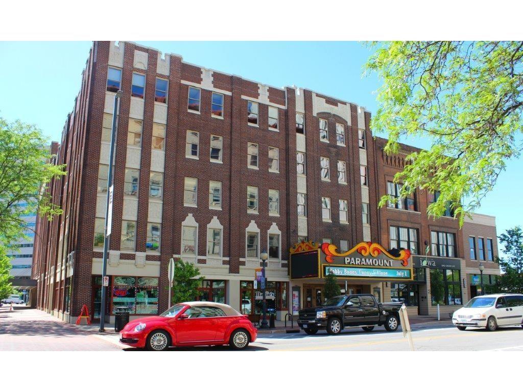 305 2nd Street - Photo 1