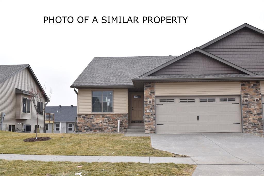 605 Fawn Avenue - Photo 1