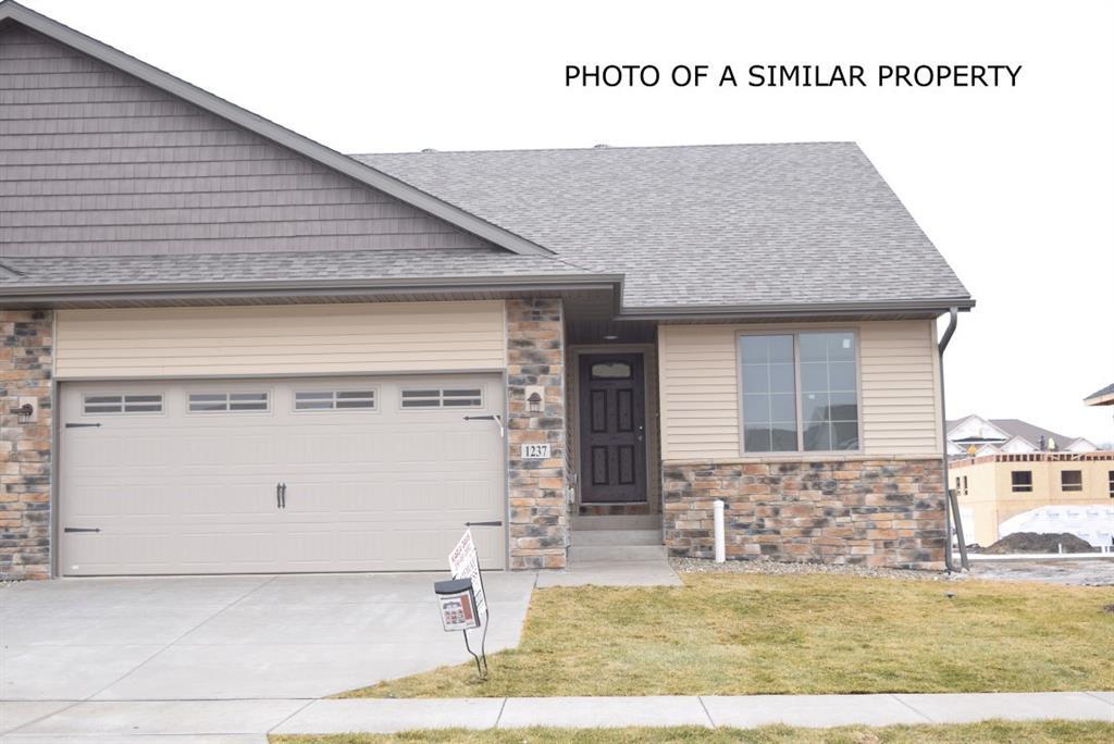 607 Fawn Avenue - Photo 1