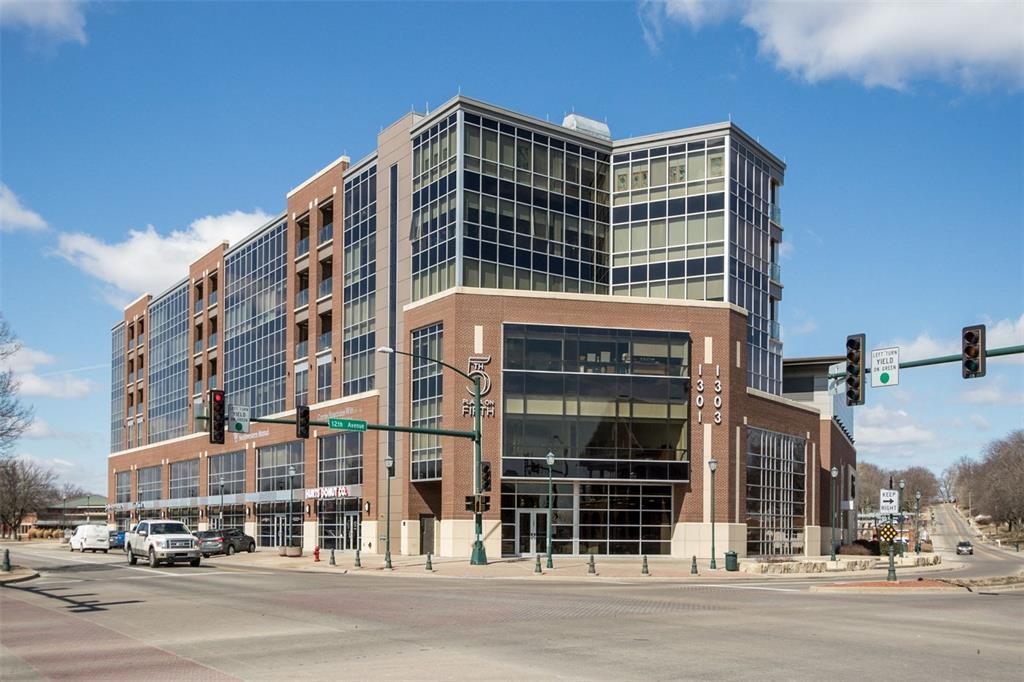 1303 5th Street - Photo 1