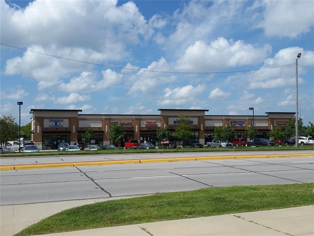5350 Kirkwood Boulevard - Photo 1