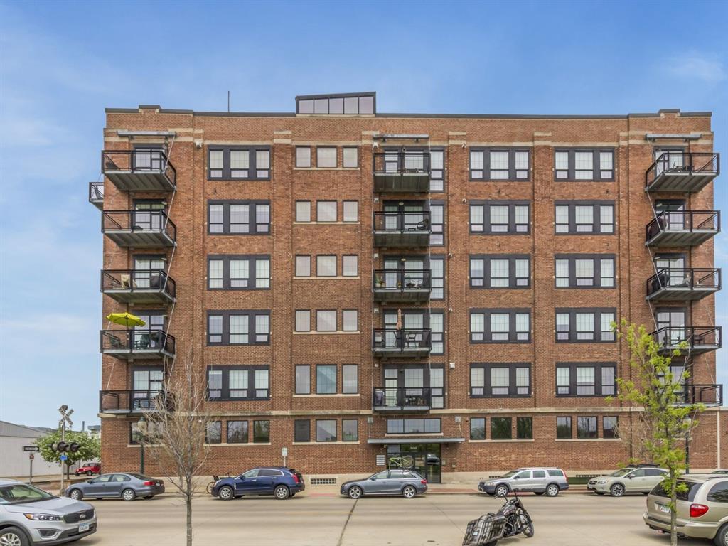 900 2nd Street - Photo 1