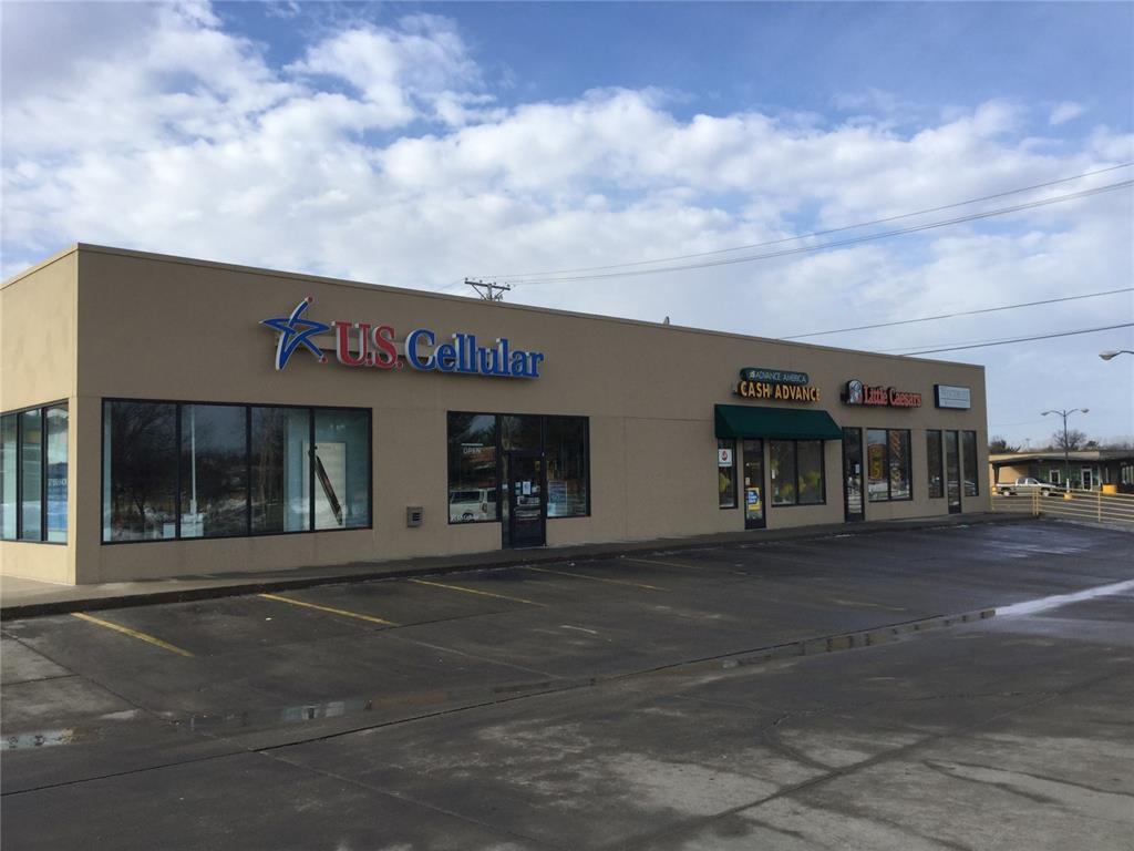 901 Center Street - Photo 1