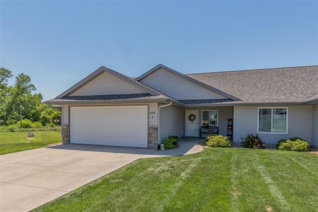 3224 Riviera Court - Photo 1