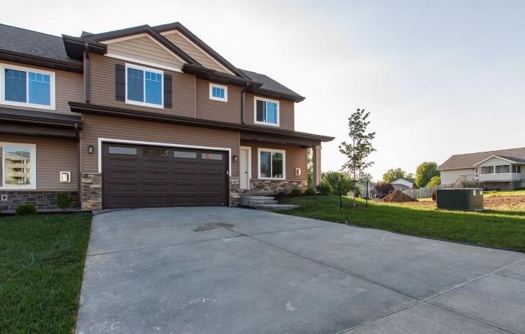 472 Potter Street - Photo 1