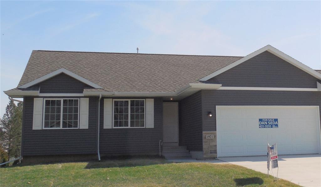 2020 Shady Grove Road - Photo 1