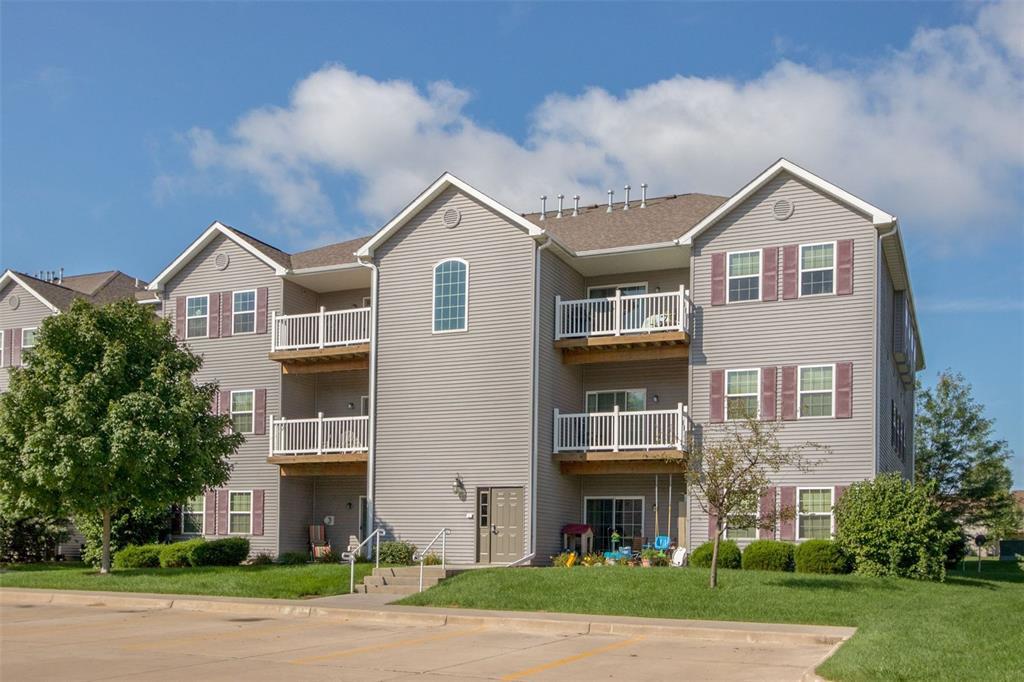 880 Rachael Street - Photo 1