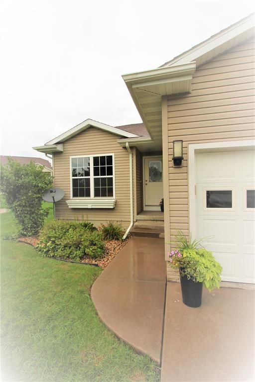 935 Willow Lane - Photo 1