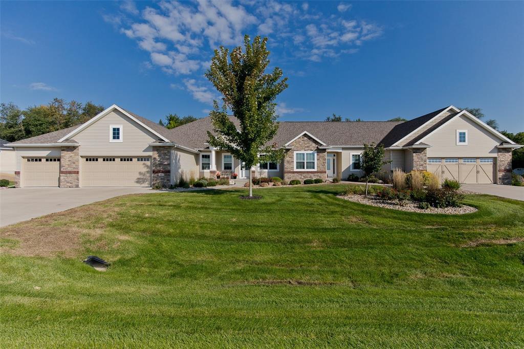5661 Meadow Grass Circle - Photo 1