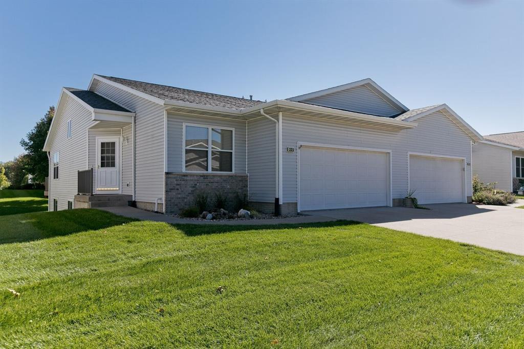 335 Antler Court - Photo 1