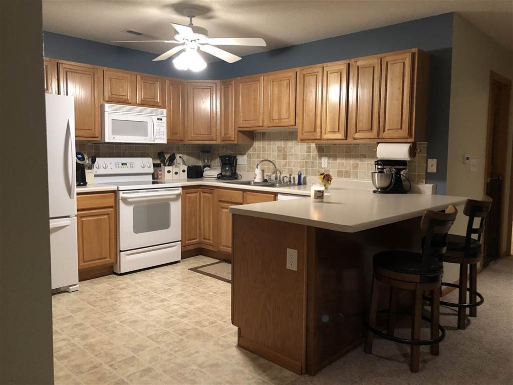 409 James Boulevard - Photo 1