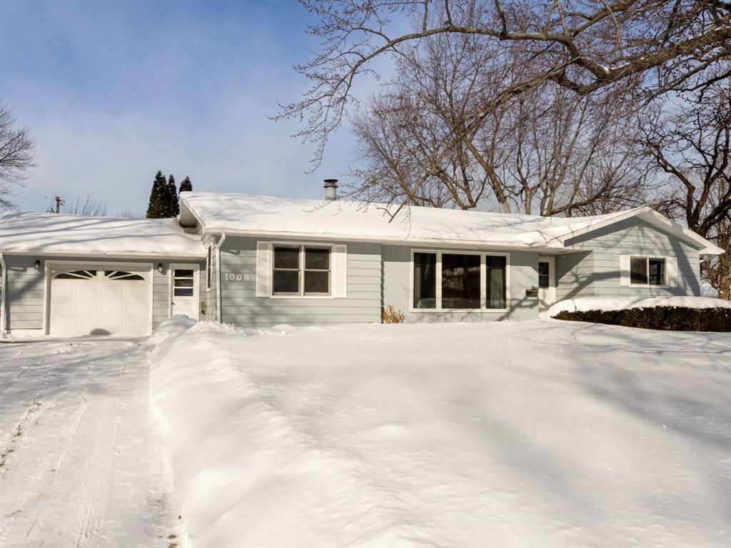 1008 Raney Street - Photo 1