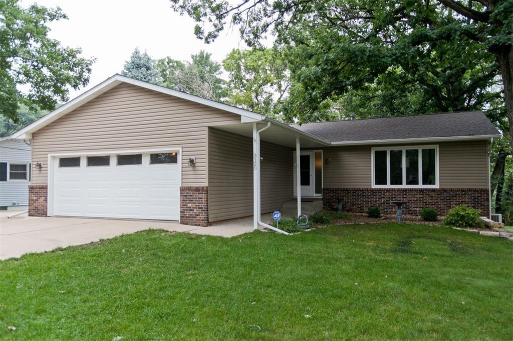 3120 Circle Drive - Photo 1