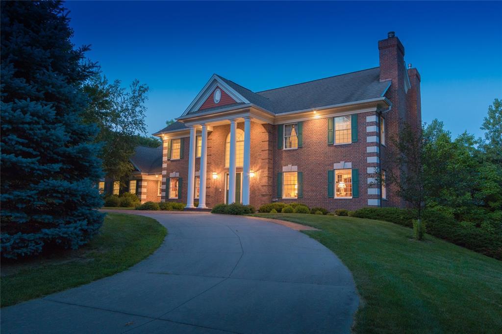801 Timber Court - Photo 1