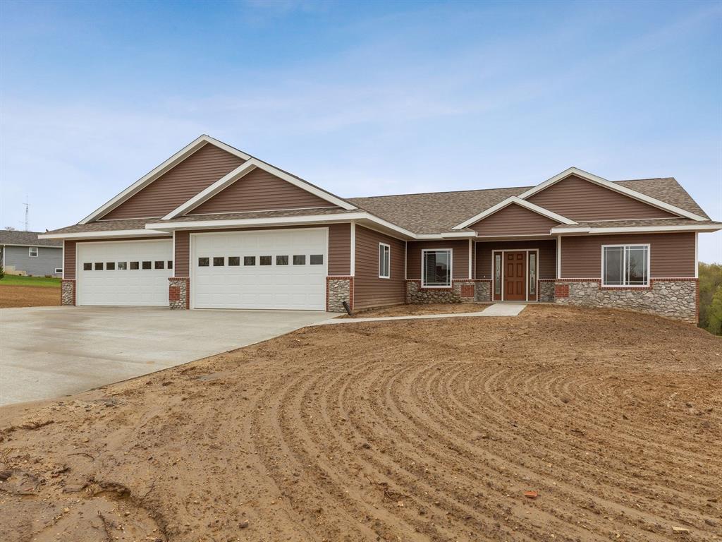 21407 Huntington Hills Drive - Photo 1