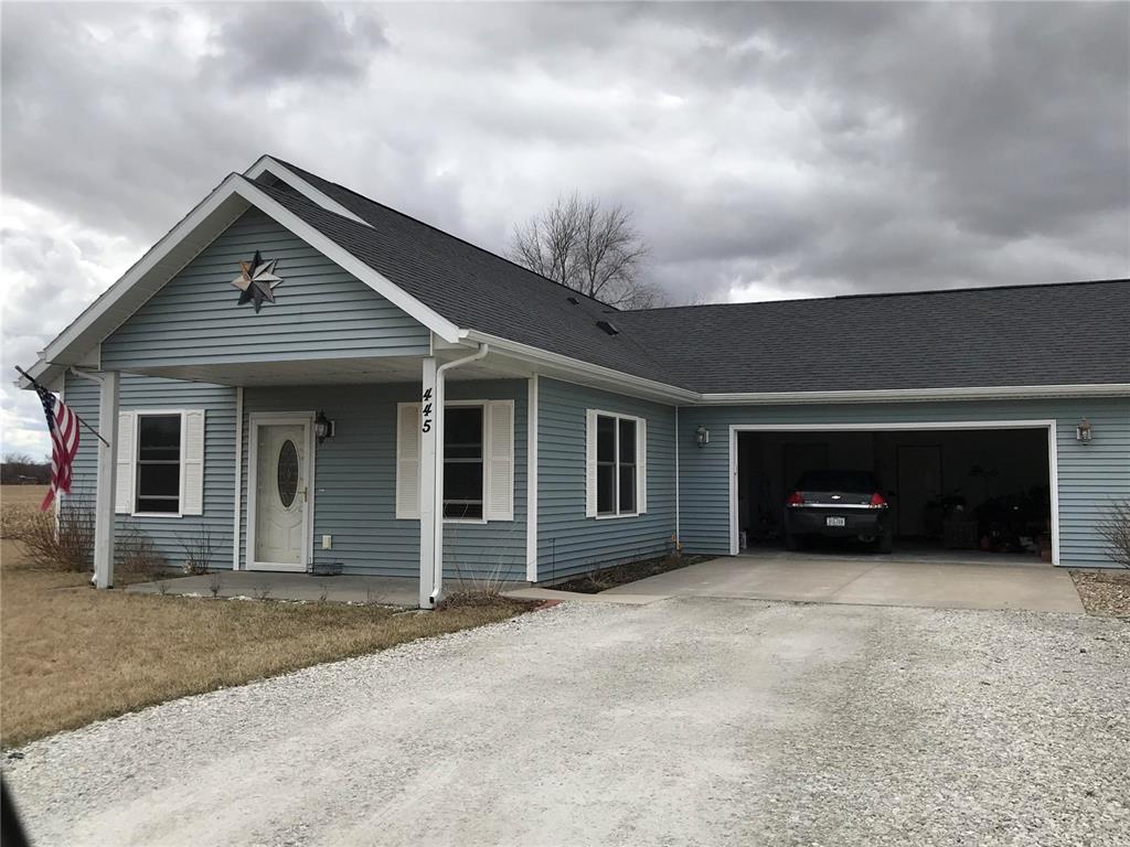 445 18th Street - Photo 1