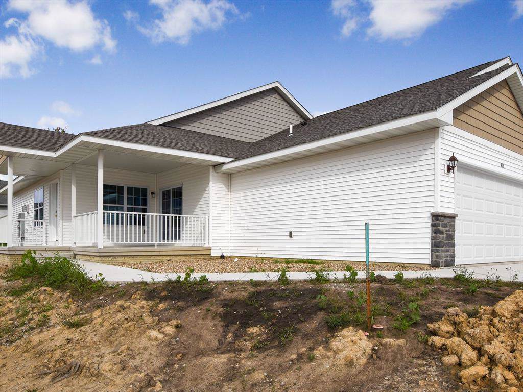 812 Deer Run Drive - Photo 1