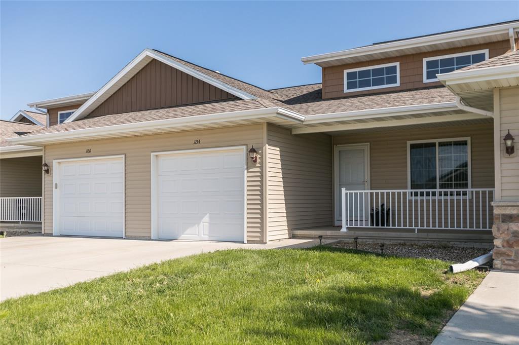 1154 Crescent View Drive - Photo 1