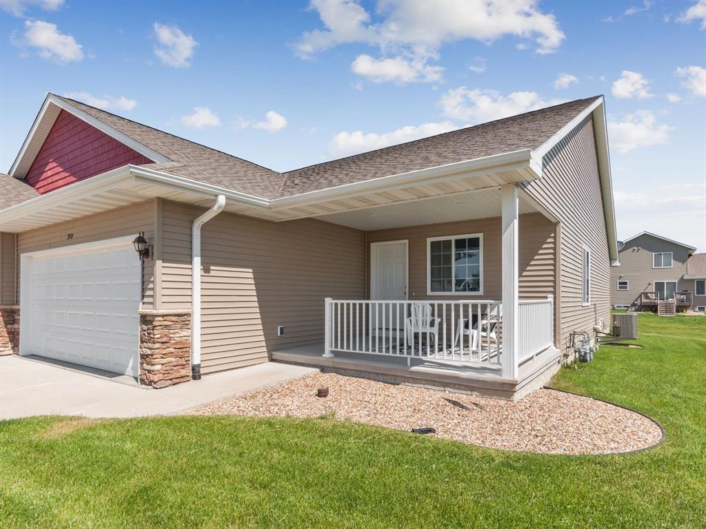 970 Acacia Drive - Photo 1