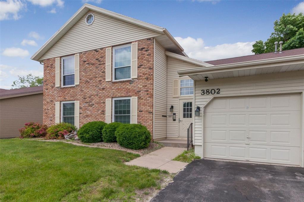 3802 Foxborough Terrace - Photo 1