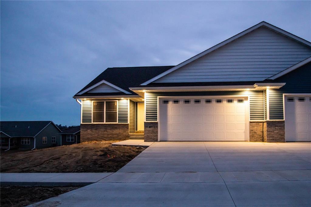 807 Heartland Court - Photo 1