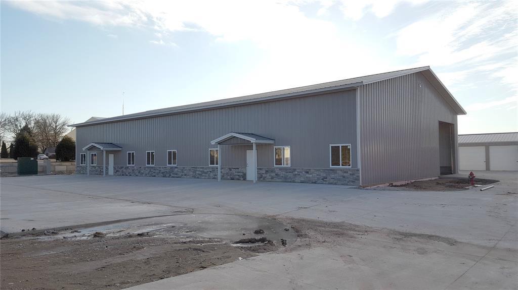 1450 Robins Road - Photo 1